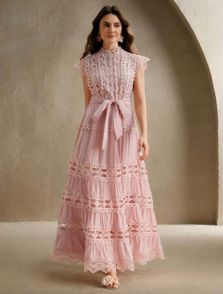 Elegant Lace Tiered Maxi Dress – Soft Pink